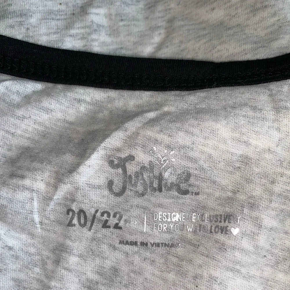 NEW! W/Tags Long Sleeve Cat Girls Top 20/22PL